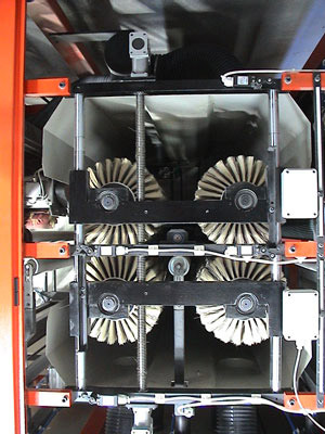 Photo of a TUD4 sanding machine